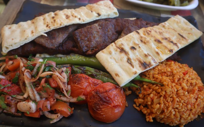 Adana mı, Urfa mı? İki Kebap Arasındaki Fark